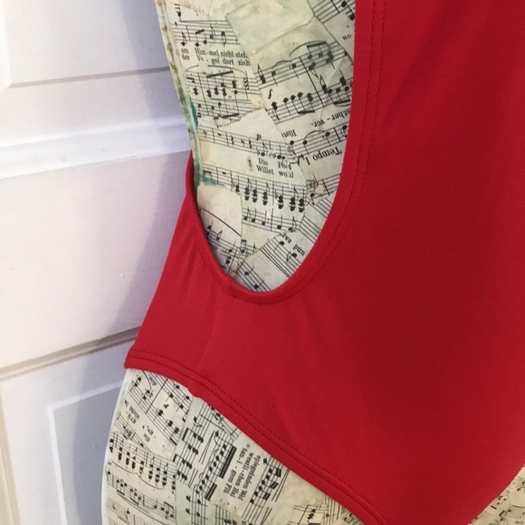 NWOT Yandy red monokini one piece swimsuit  sz Medium low cut back open sides - Picture 5 of 12